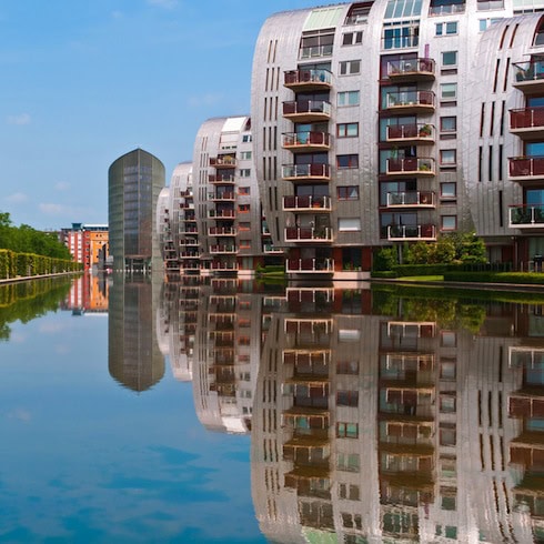 Find distributors and retail buyers in the Netherlands